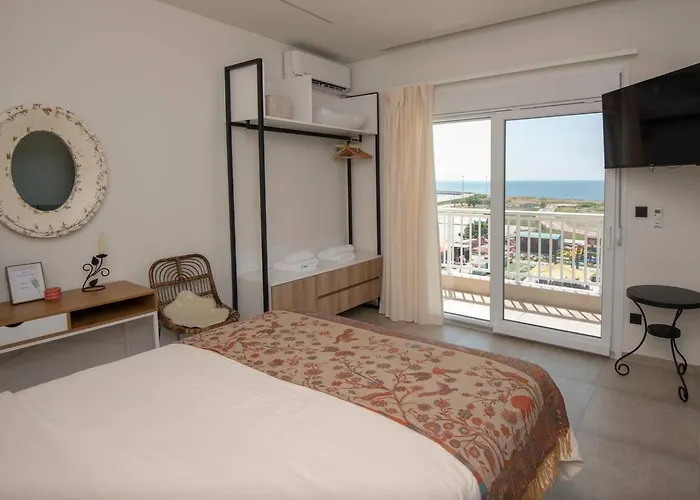 Lighthouse Apartments
