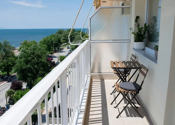 Lighthouse Apartments