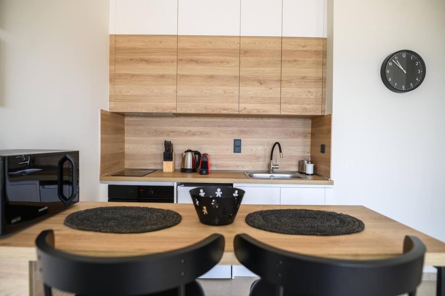Lighthouse Apartment *